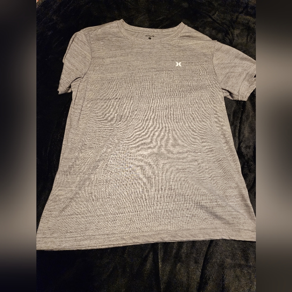 Hurley dri fit t-shirt